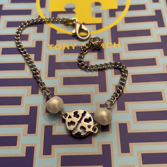 TORY BURCH silver and crystal pearl bracelet - Picture 3 of 3